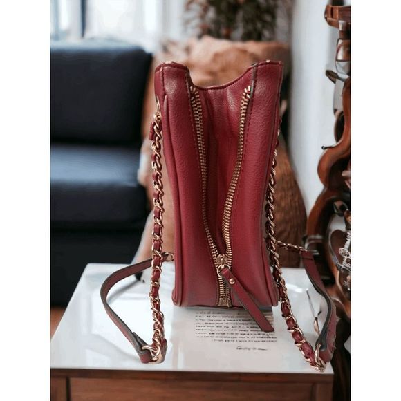 I.N.C | Leather Crimson Red & Gold Chain Shoulder Purse EUC - Picture 5 of 6
